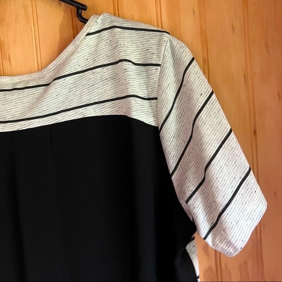 JUST BE YOURSELF TOP - ELLISON - Picture 4 of 7